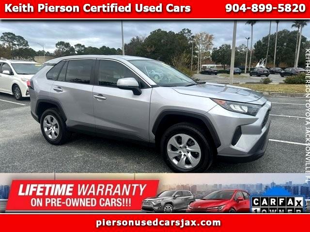 Toyota RAV4 LE FWD (Natl) 2022