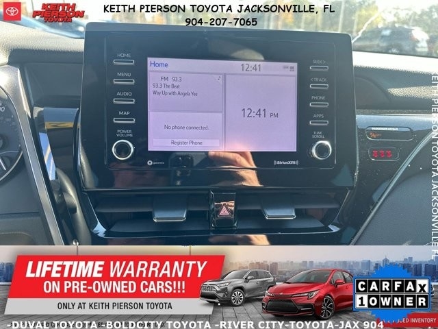 Toyota Camry Hybrid SE Nightshade CVT (Natl) 2023