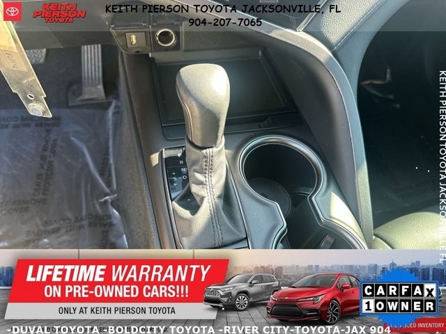 Toyota Camry Hybrid SE Nightshade CVT (Natl) 2023