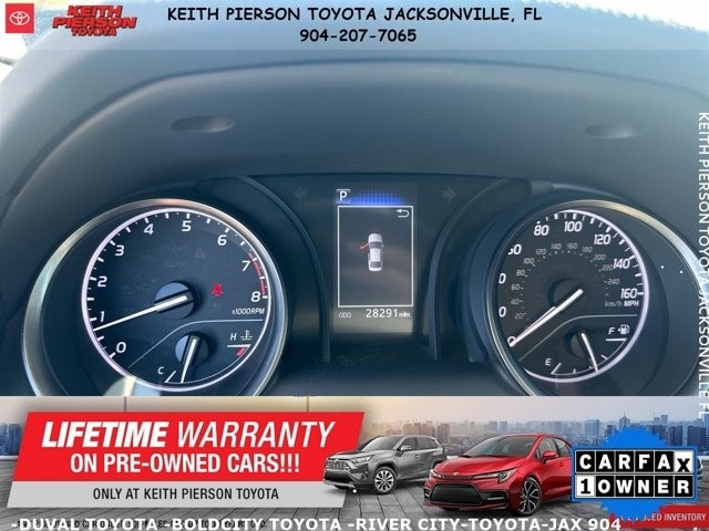 Toyota Camry Hybrid SE Nightshade CVT (Natl) 2023