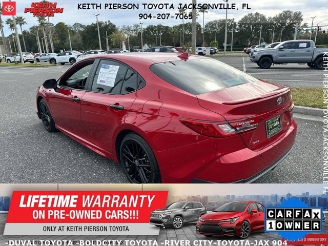 Toyota Camry XLE (Natl) 2025