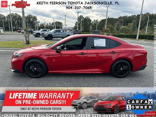 Toyota Camry XLE (Natl) 2025