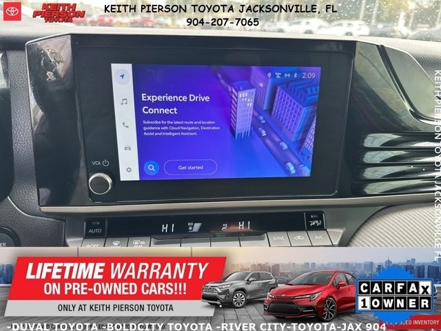 Toyota Camry XLE (Natl) 2025