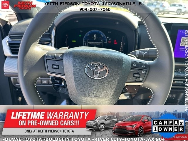 Toyota Camry Nightshade (Natl) 2026
