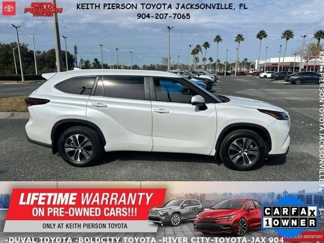 Toyota Highlander Platinum FWD (Natl) 2024