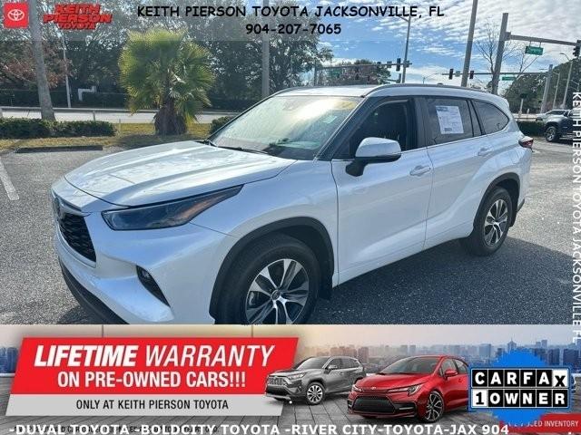 Toyota Highlander Platinum FWD (Natl) 2024