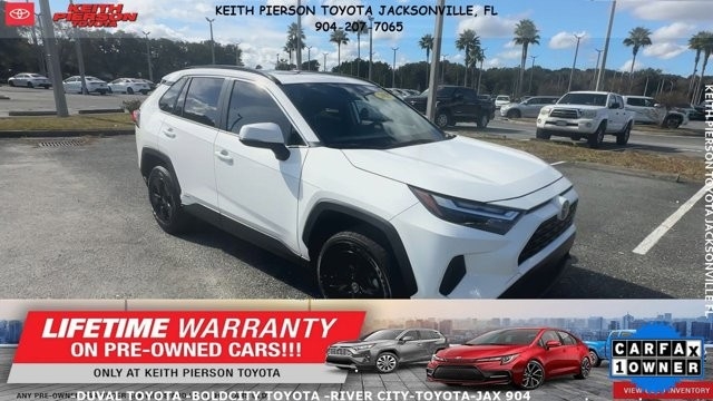 Toyota RAV4 Hybrid XLE AWD (Natl) 2025