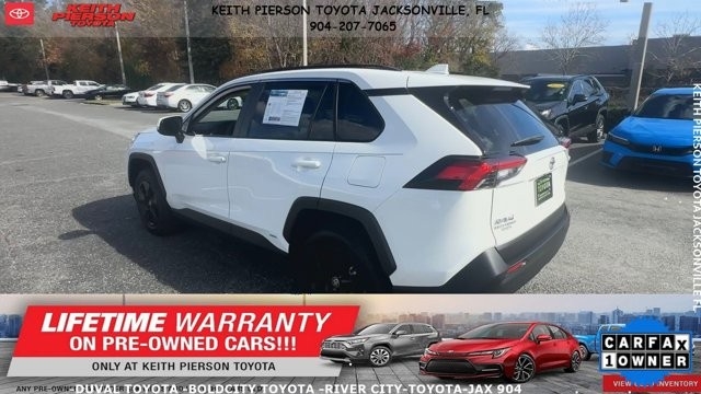 Toyota RAV4 Hybrid XLE AWD (Natl) 2025