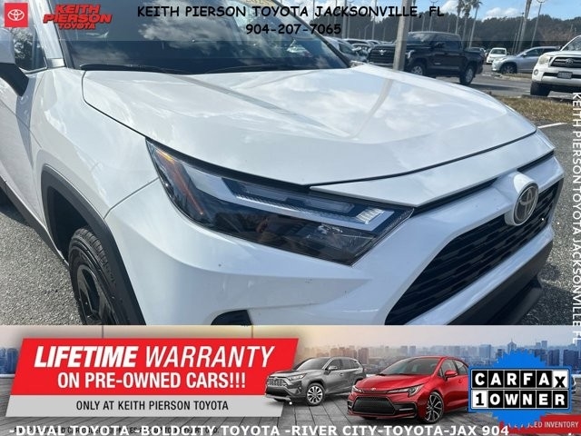 Toyota RAV4 Hybrid XLE AWD (Natl) 2025