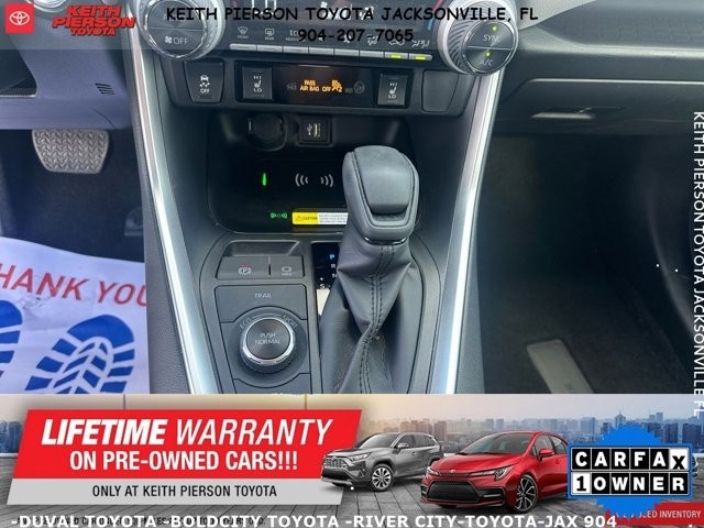 Toyota RAV4 Hybrid XLE AWD (Natl) 2025