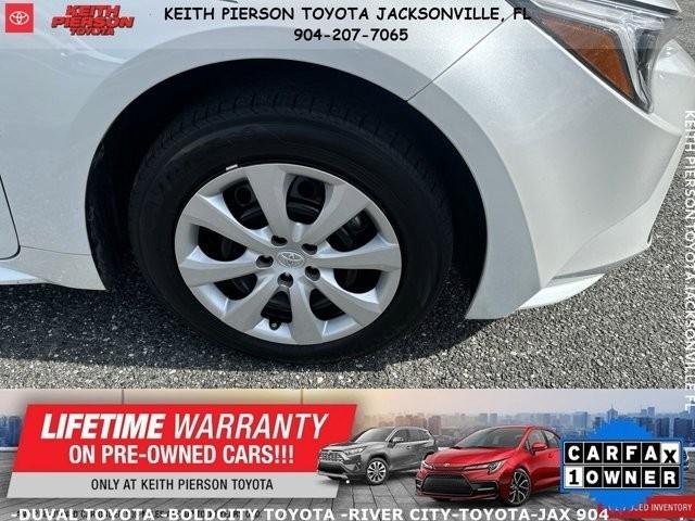 Toyota Corolla Hybrid Nightshade Edition FWD (Natl) 2024