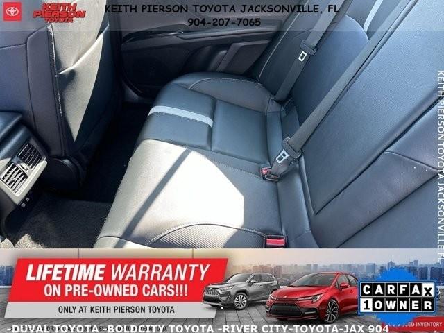 Toyota Camry SE 4D Sedan 2025