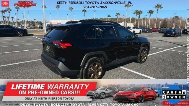 Toyota RAV4 Hybrid XLE AWD (Natl) 2023