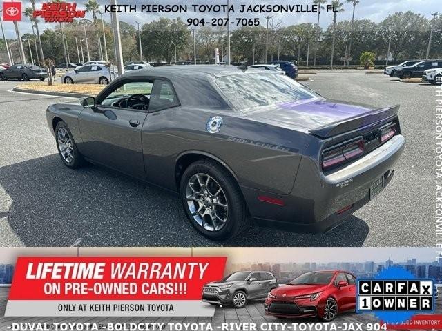 Dodge Challenger GT AWD 2017