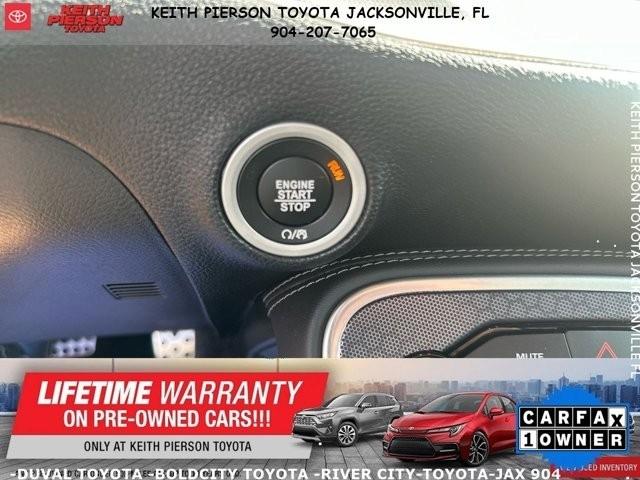 Dodge Challenger GT AWD 2017