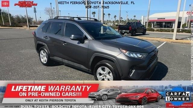 Toyota RAV4 XLE FWD (Natl) 2021
