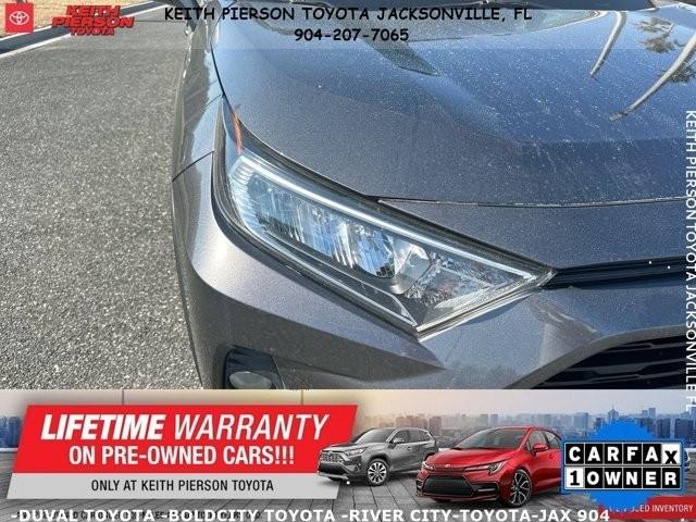 Toyota RAV4 XLE FWD (Natl) 2021