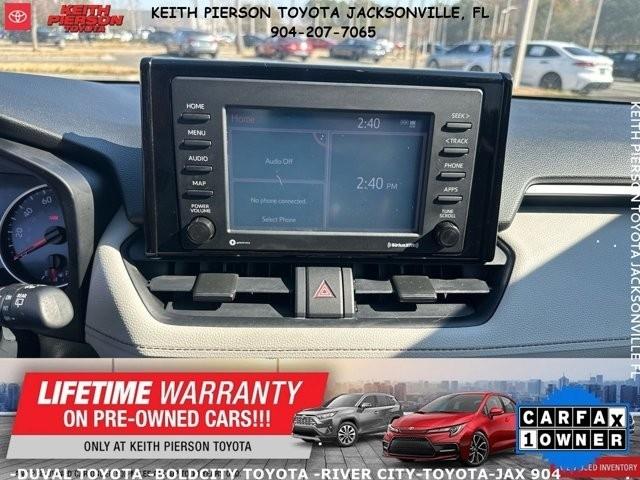 Toyota RAV4 XLE FWD (Natl) 2021