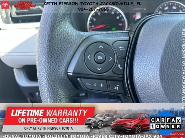 Toyota RAV4 XLE FWD (Natl) 2021