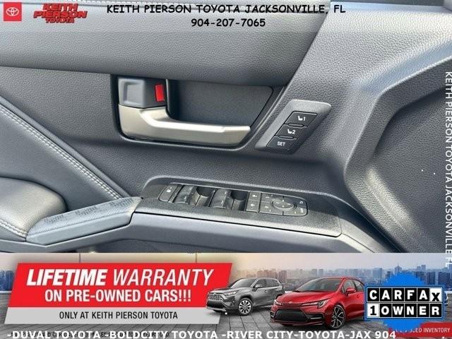 Toyota 4Runner Limited 4WD (Natl) 2026