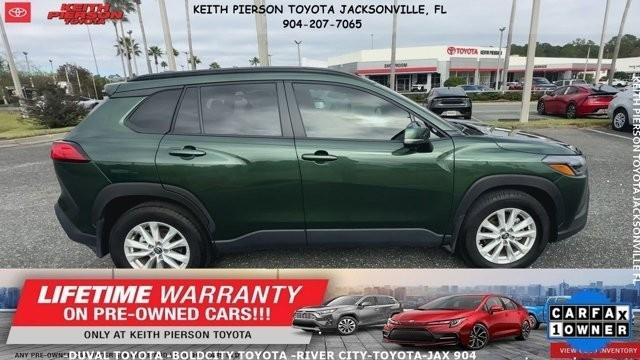 Toyota Corolla Cross LE 2WD (Natl) 2024