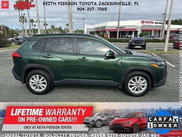 Toyota Corolla Cross LE 2WD (Natl) 2024