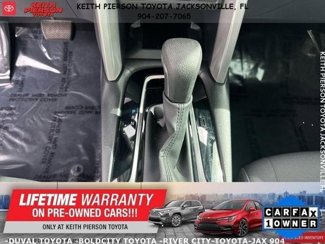 Toyota Corolla Cross LE 2WD (Natl) 2024