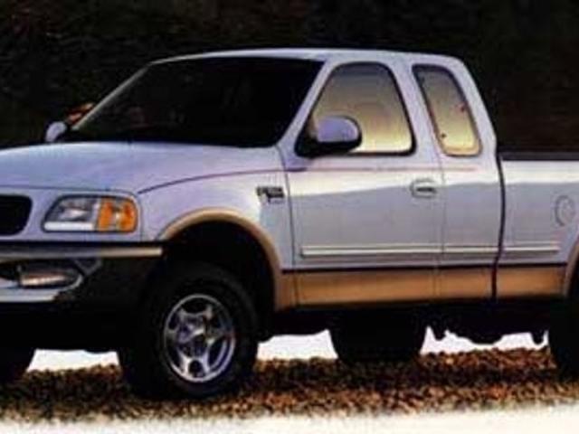 AMAZON GREEN CL 1999 Ford F-150 XL 4WD Extended Cab SB Pickup Truck Four-Wheel Drive Automatic