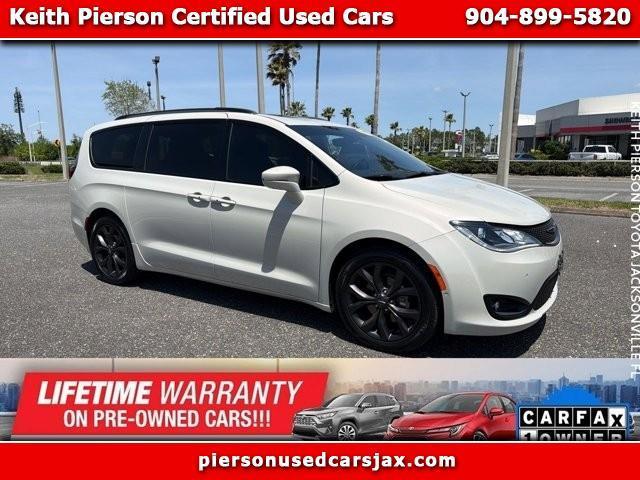 2020 Chrysler Pacifica Limited FWD