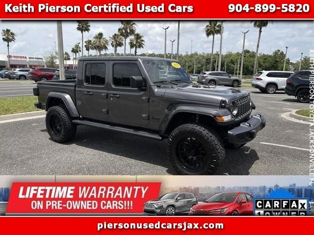 2025 Jeep Gladiator Nighthawk 4x4 *Ltd Avail*