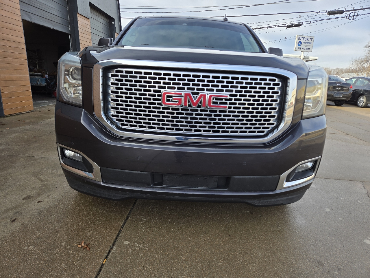 GMC Yukon Denali 4WD 2017