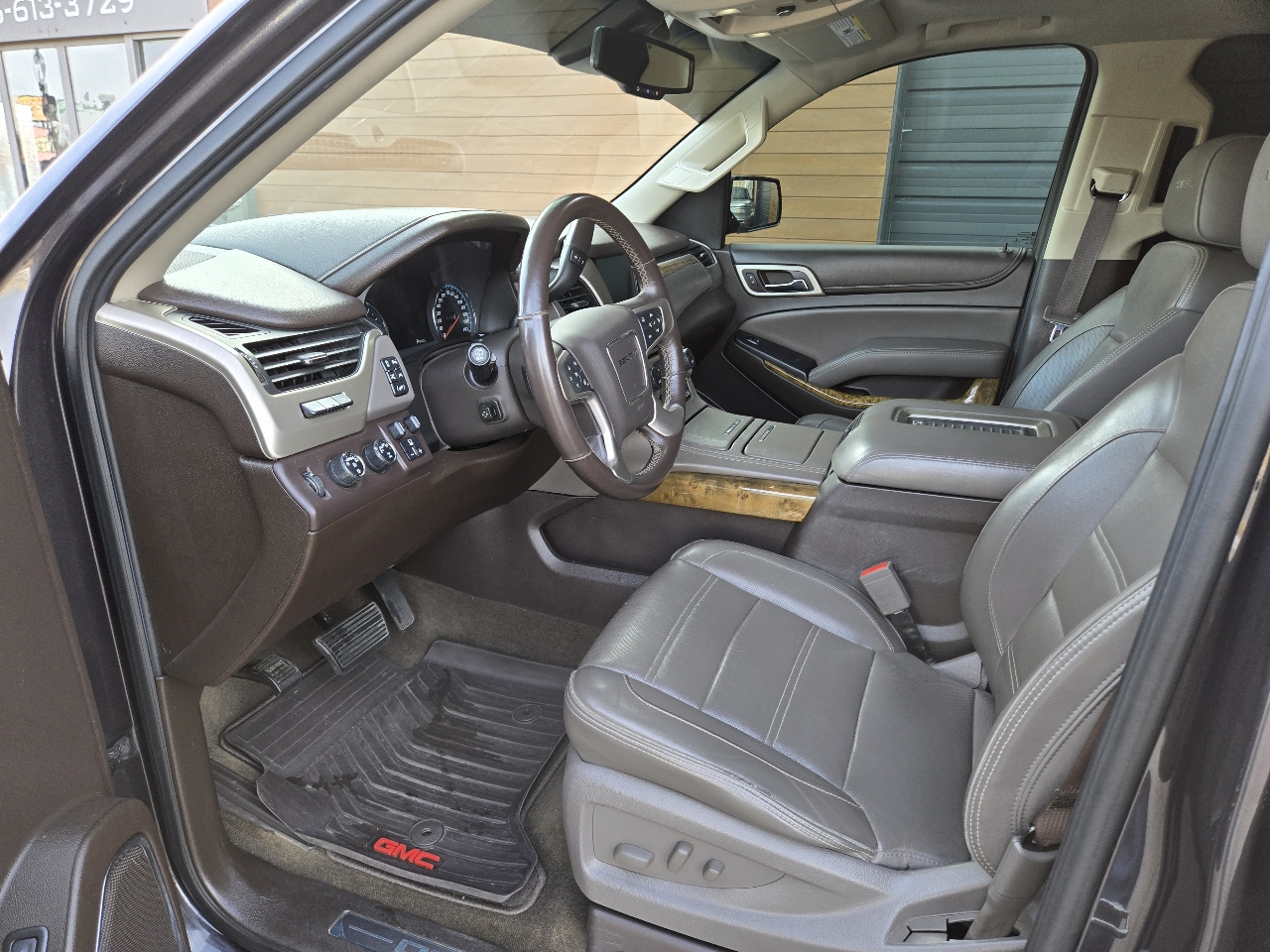 GMC Yukon Denali 4WD 2017