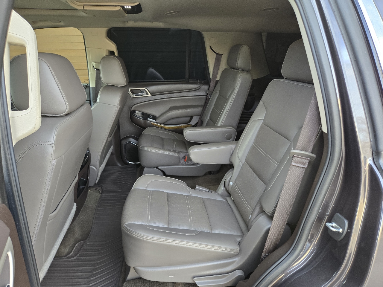 GMC Yukon Denali 4WD 2017