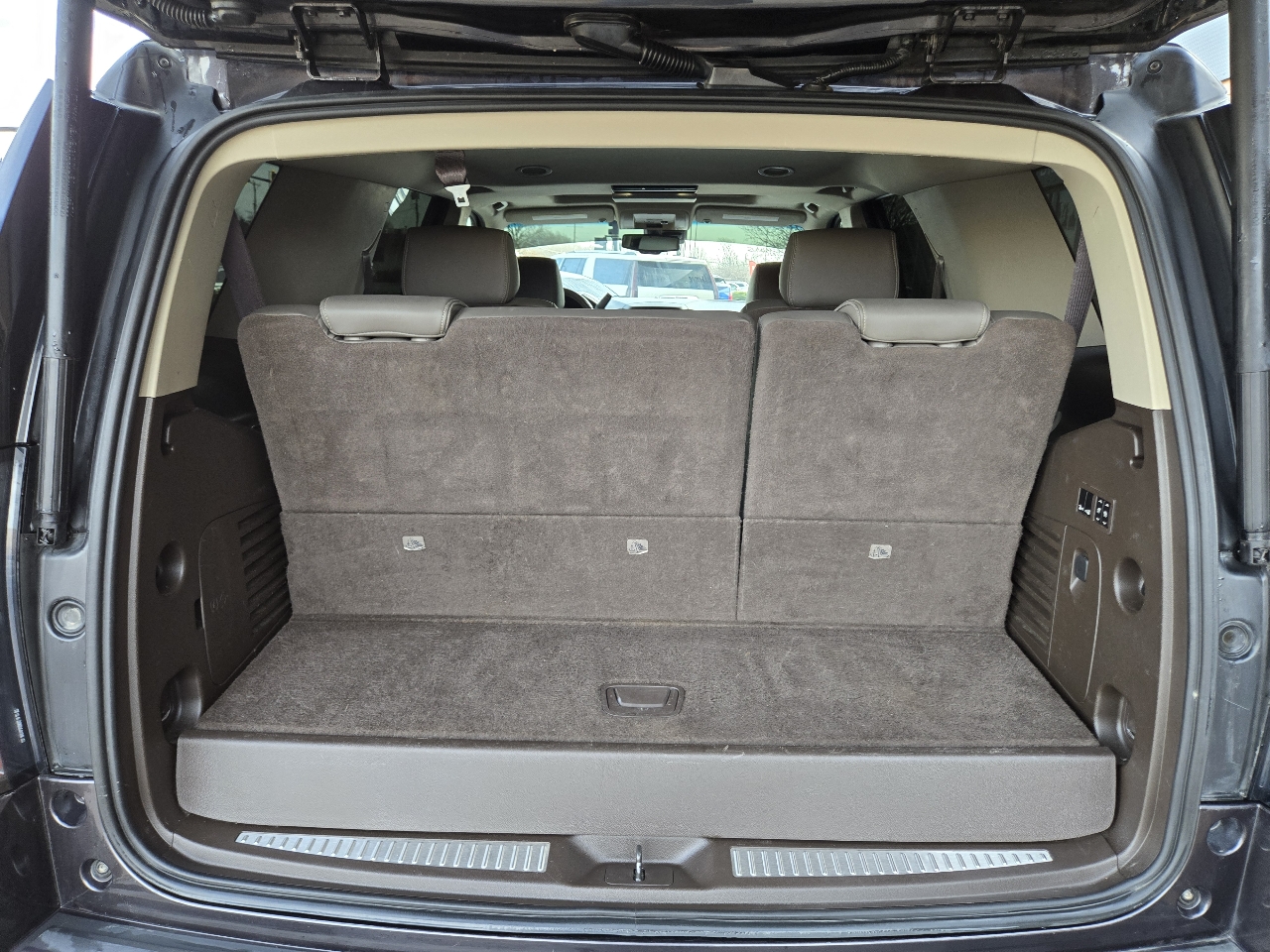 GMC Yukon Denali 4WD 2017