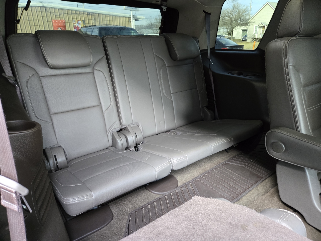 GMC Yukon Denali 4WD 2017