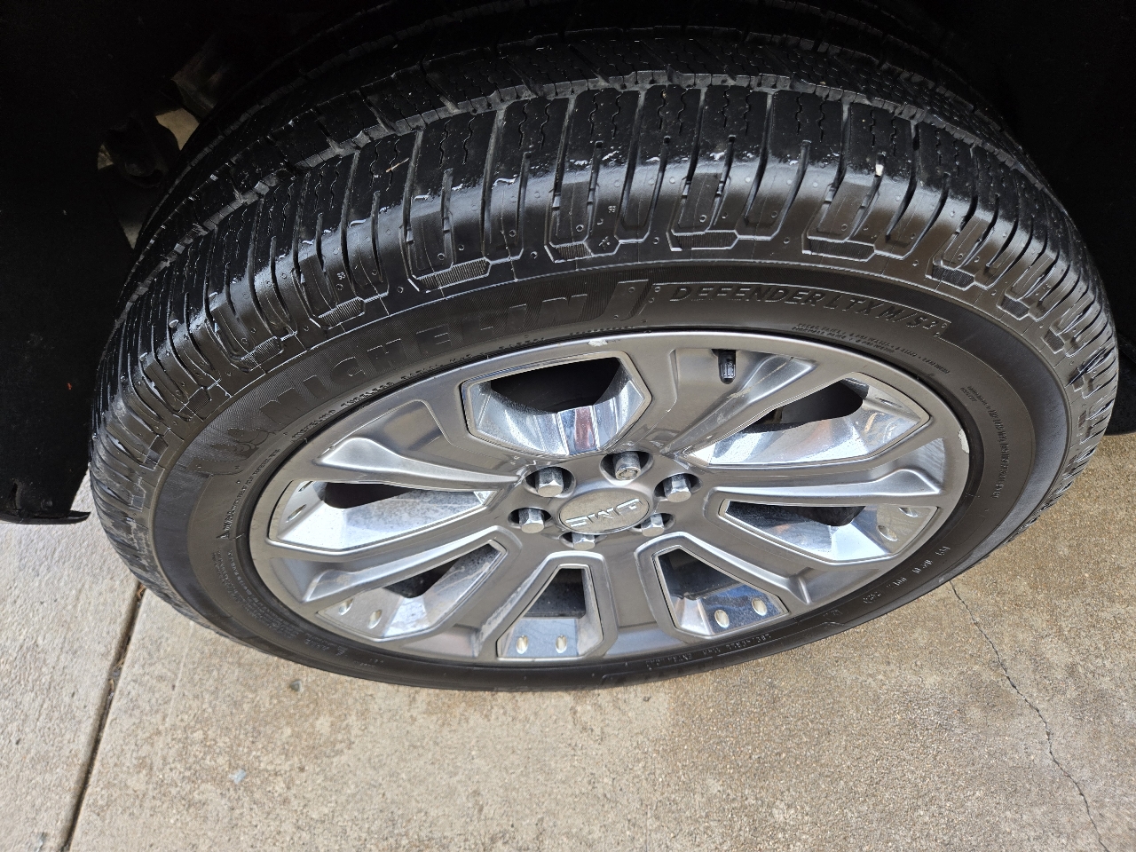 GMC Yukon Denali 4WD 2017