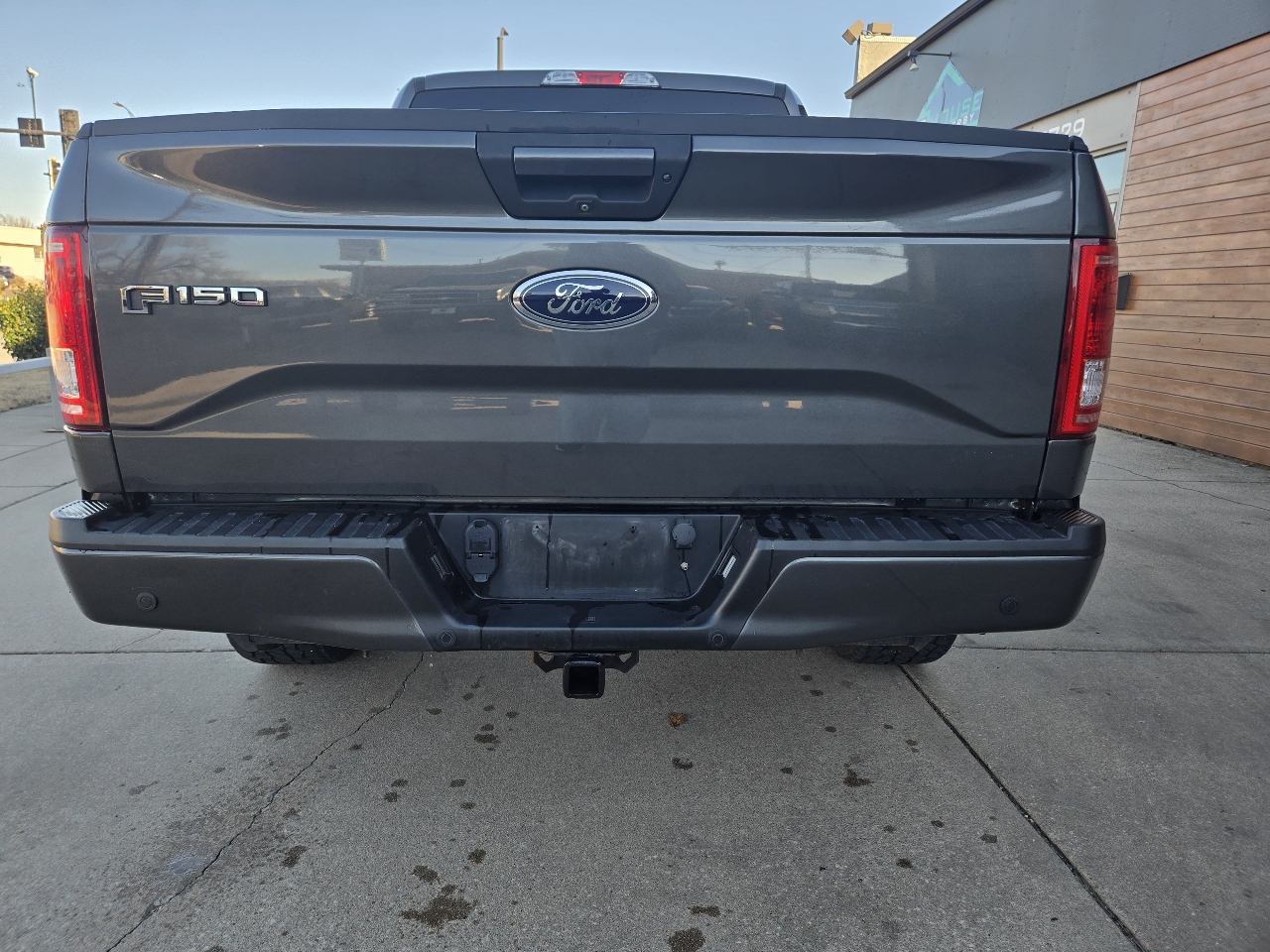 Ford F-150 4WD SuperCrew 139" XLT 2017