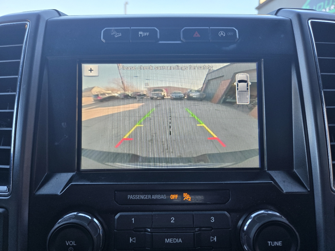 Ford F-150 4WD SuperCrew 139" XLT 2017