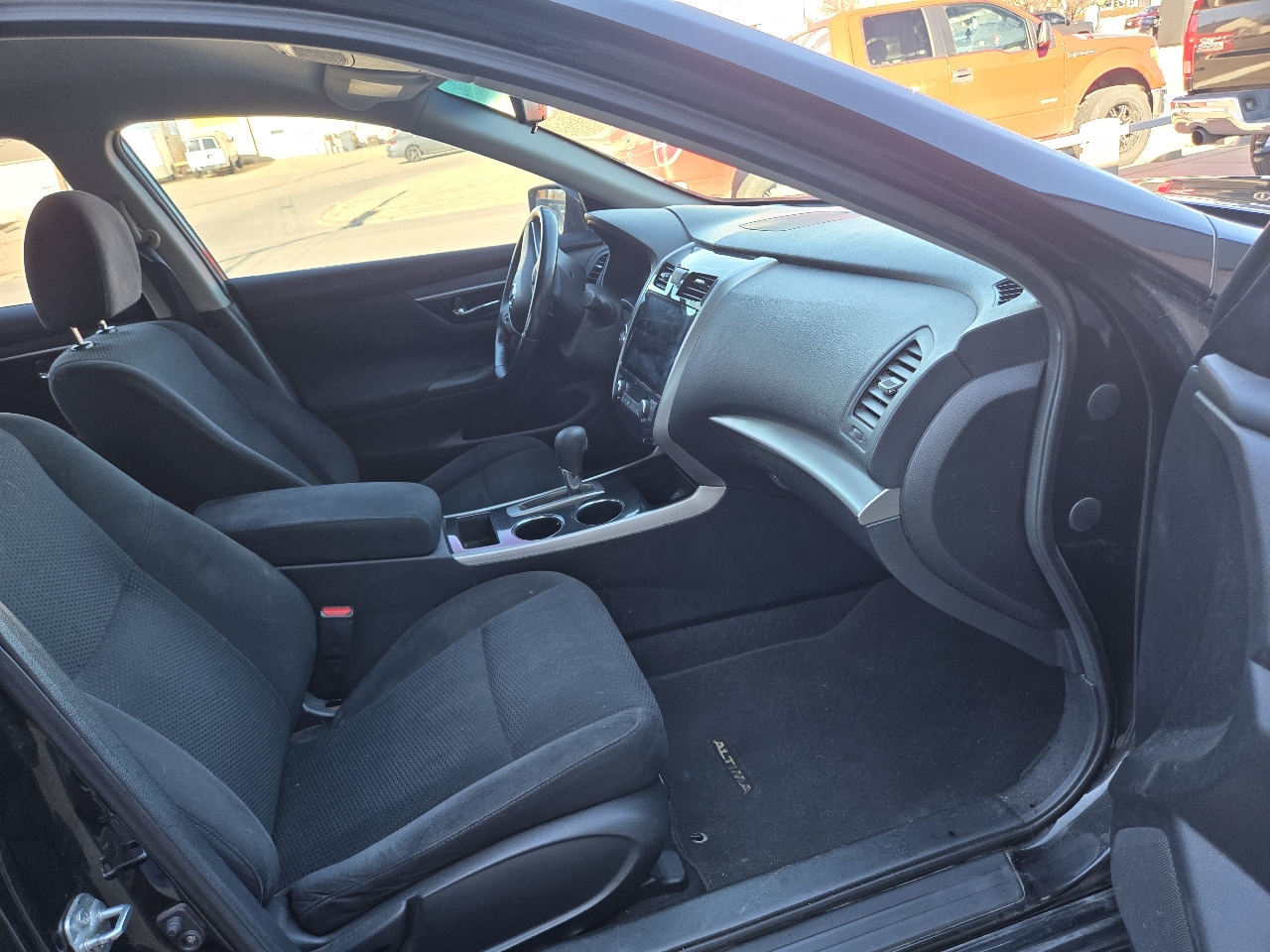 Nissan Altima 2.5 SL 2014