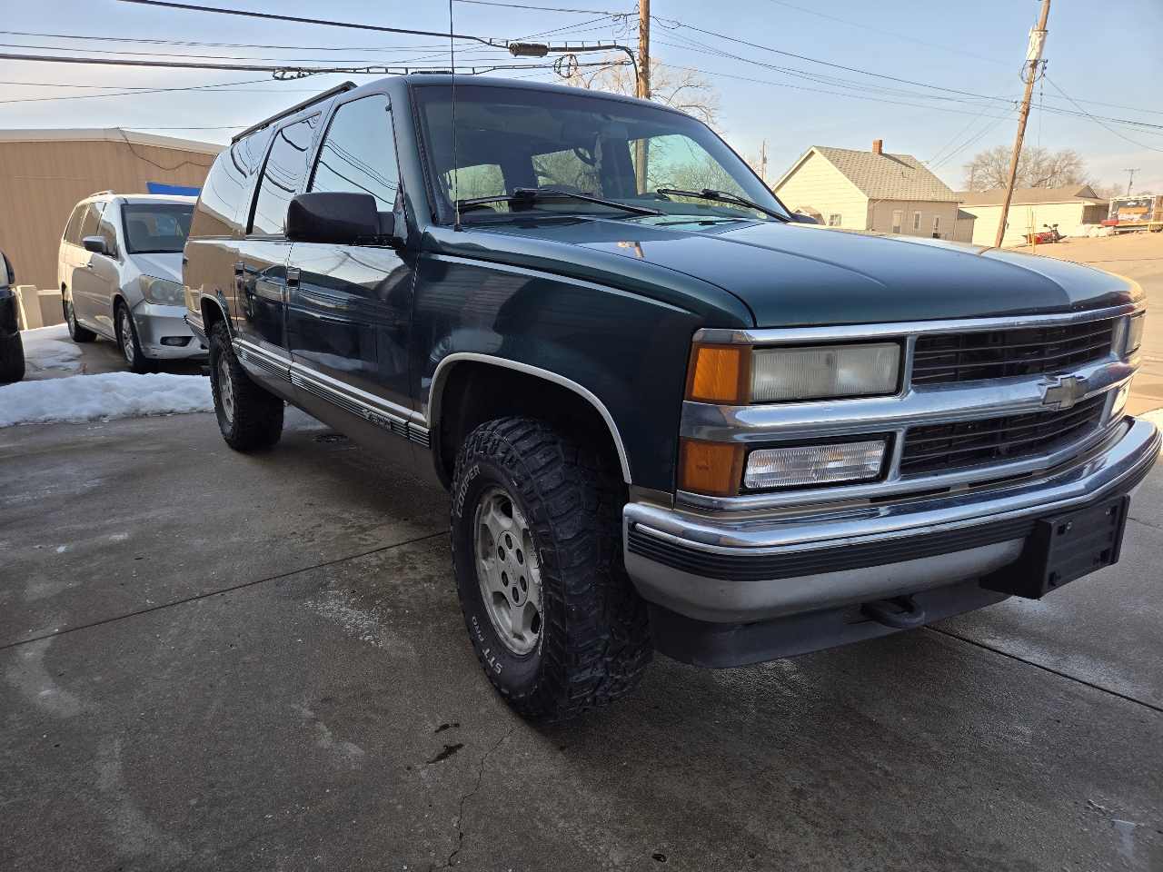 Chevrolet Suburban K1500 4WD 1996
