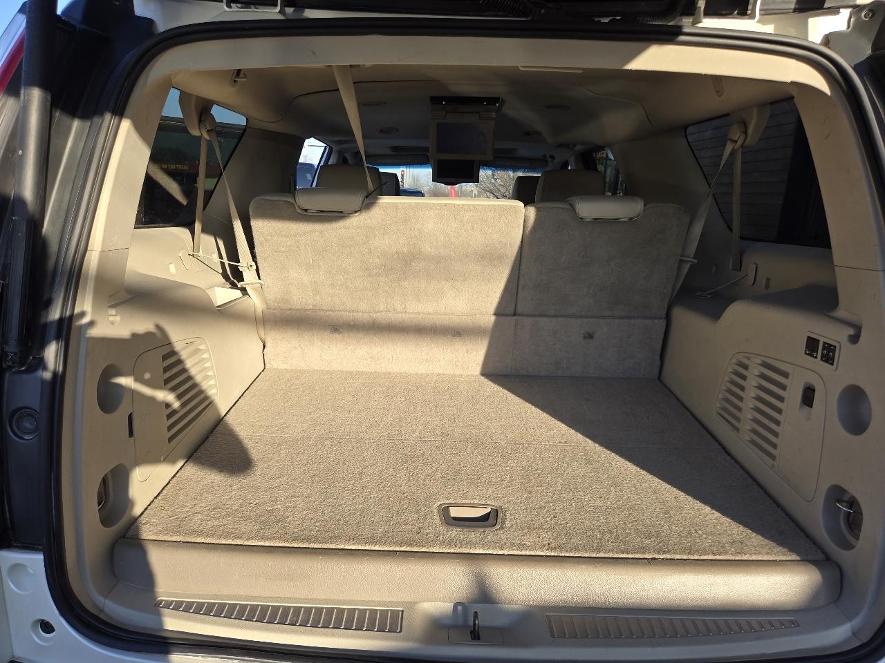 GMC Yukon Denali XL 4WD 2015