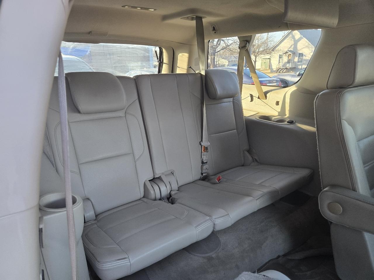 GMC Yukon Denali XL 4WD 2015