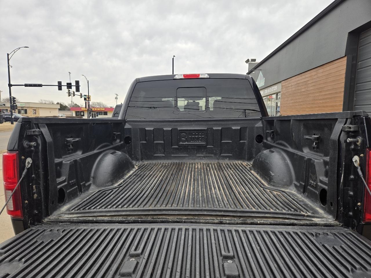 Ford F-150 4WD SuperCrew 139" Lariat 2020