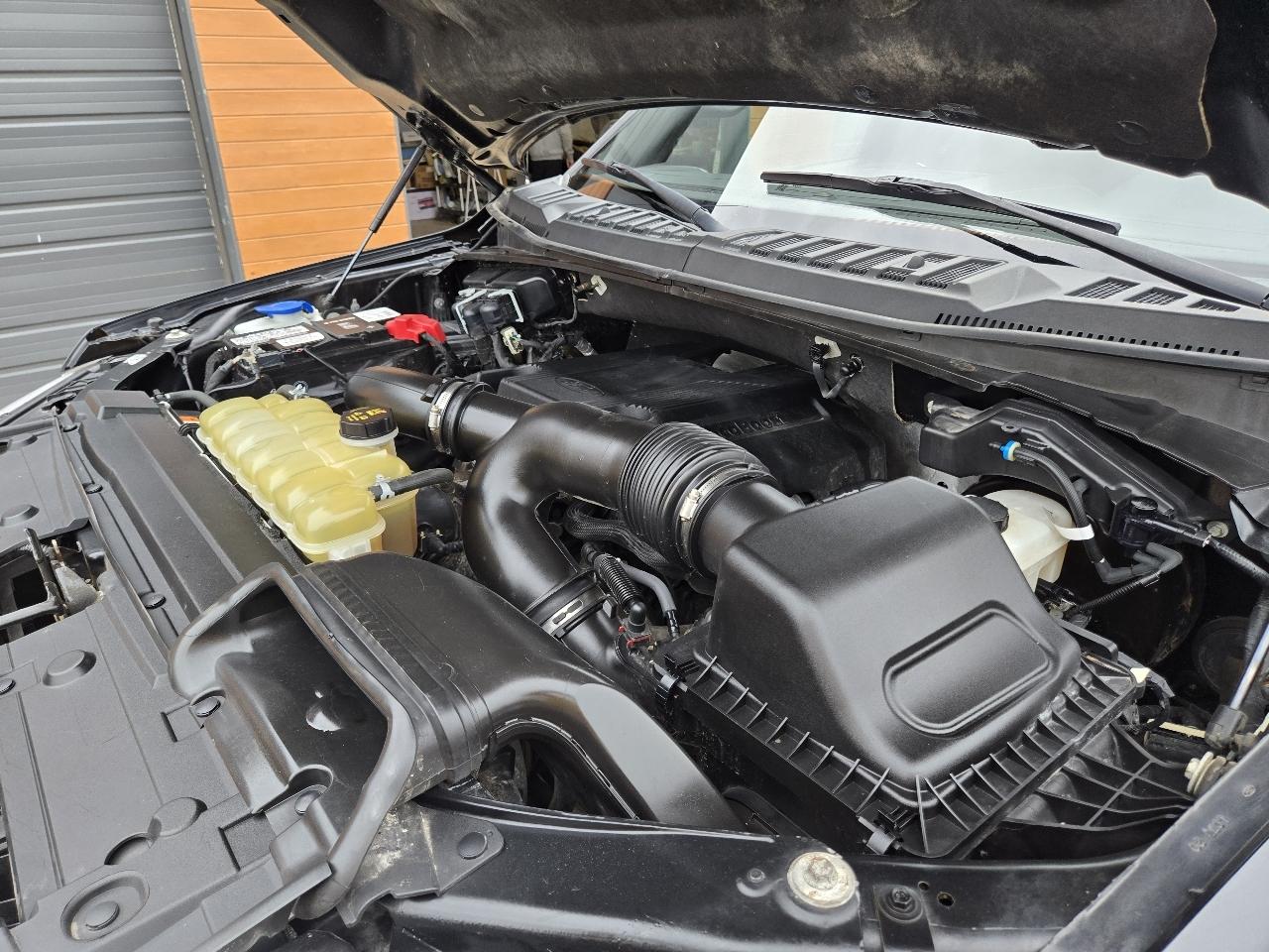 Ford F-150 4WD SuperCrew 139" Lariat 2020