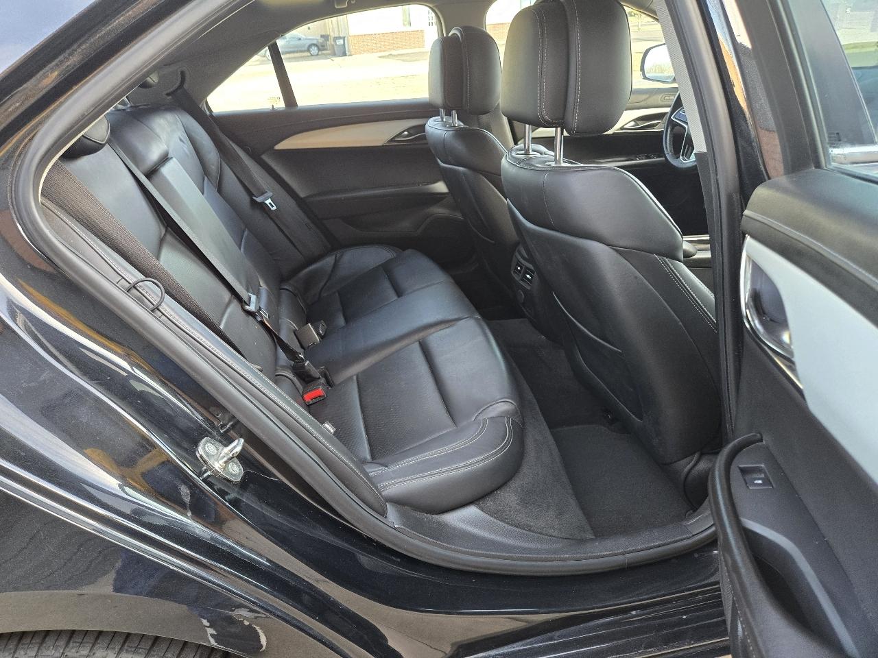 Cadillac ATS 2.0L Luxury AWD 2014