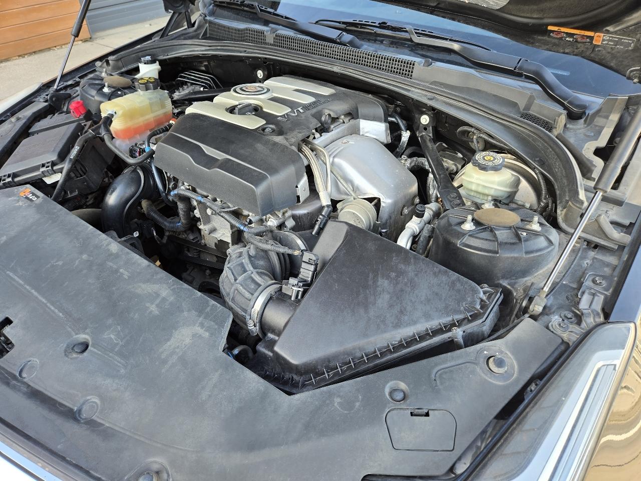 Cadillac ATS 2.0L Luxury AWD 2014