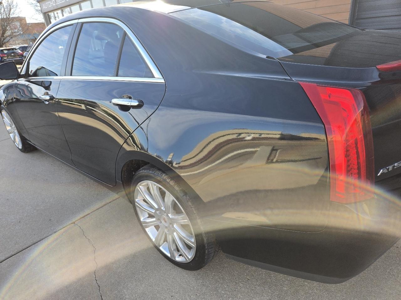 Cadillac ATS 2.0L Luxury AWD 2014