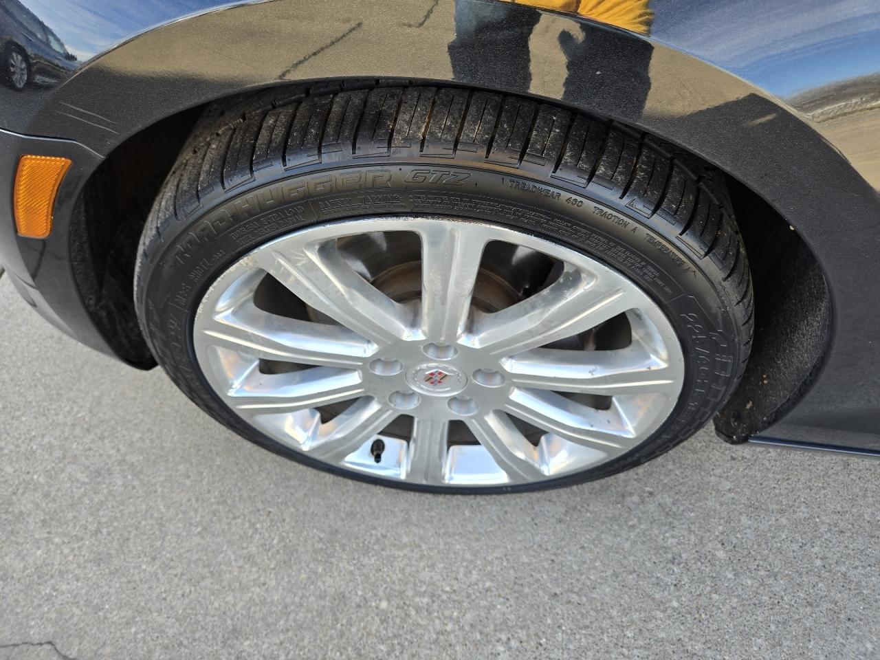 Cadillac ATS 2.0L Luxury AWD 2014