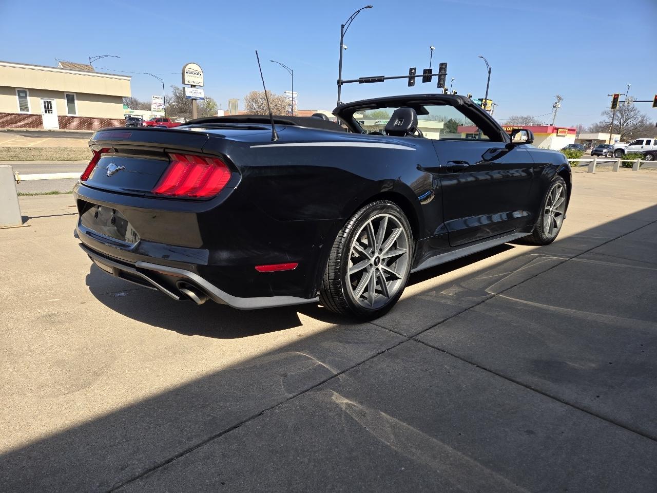 Ford Mustang EcoBoost Premium Convertible 2019