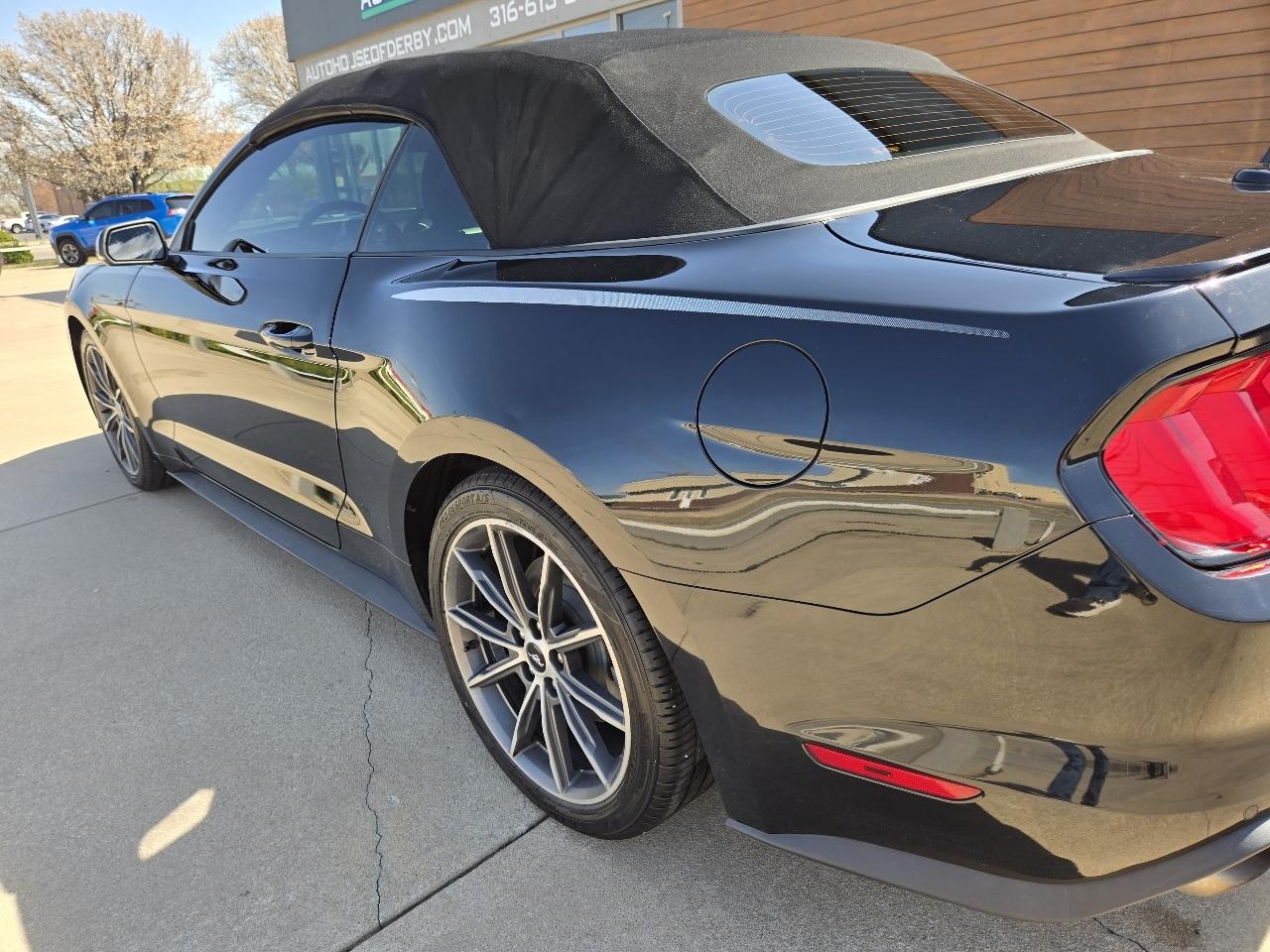 Ford Mustang EcoBoost Premium Convertible 2019